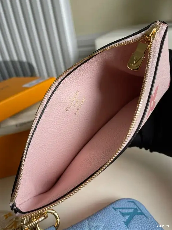 NTRIO LOUIS VUITTON POUCH 0703